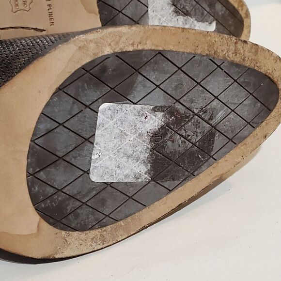 DONALD J. PLINER Swift Snake Embossed Brown Block Heel Ankle Booties Boots 9.5M - Picture 7 of 11